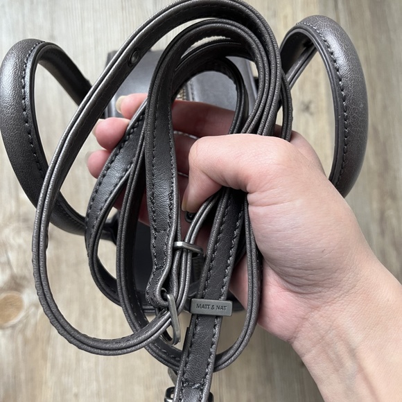 Brown/Grey Mini Matt & Nat Circle Purse - Vegan Leather - Picture 5 of 5